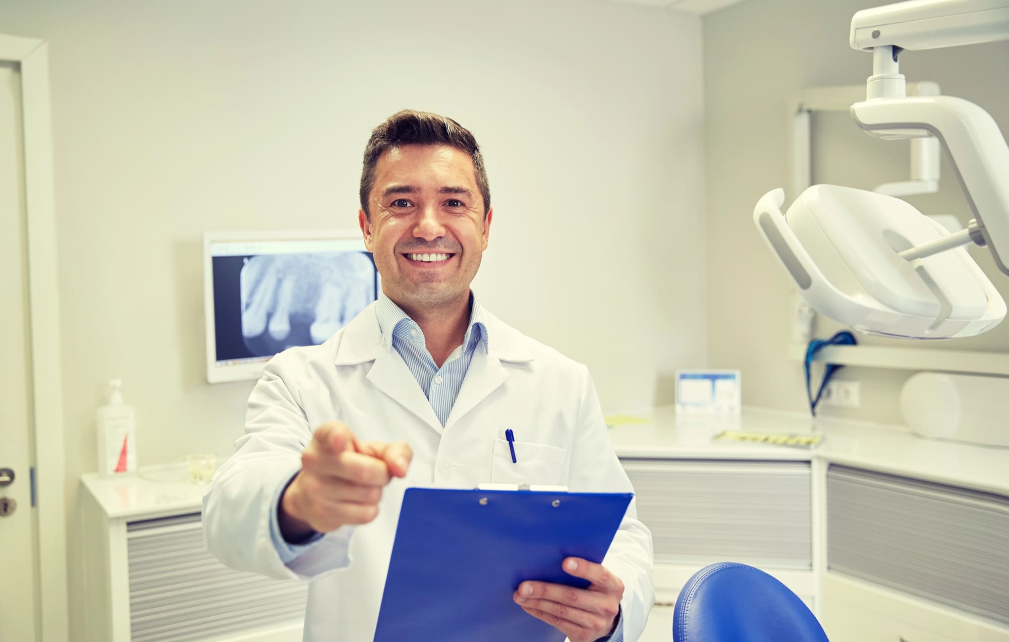 Emergency Dentistry: Stopping Severe Tooth Pain Quickly